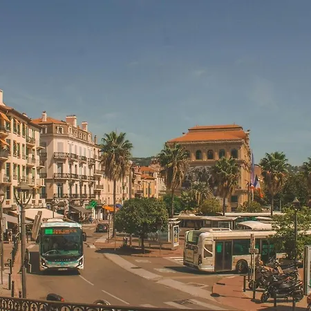 - Beautiful Bright - 10 Min