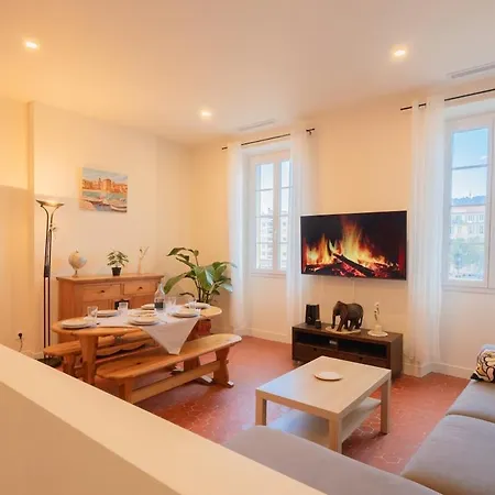 - Beautiful Bright - 10 Min Apartment Nizza