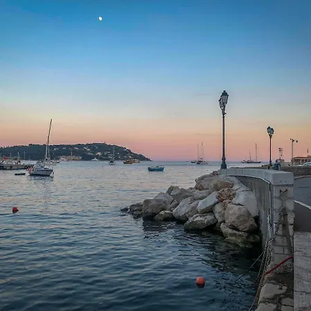 - Beautiful Bright - 10 Min Lejlighed *